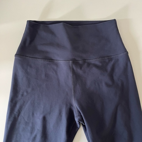 PELOTON 3/4 length leggings - Picture 4 of 11